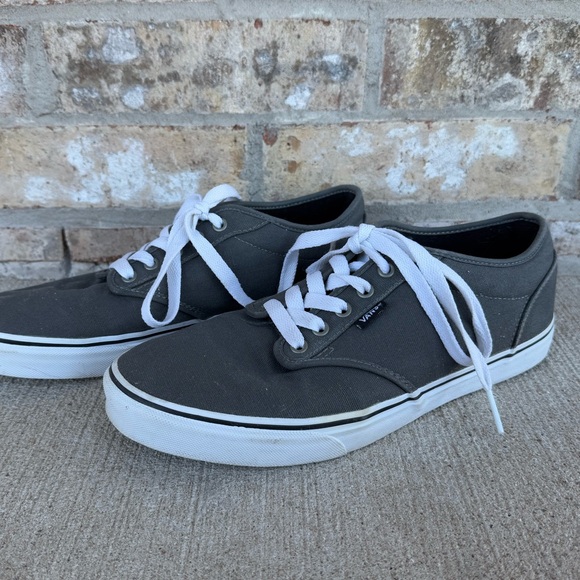 Vans Men’s Atwood Low Top Canvas Lace Up Sneakers Dark Grey - Picture 2 of 10